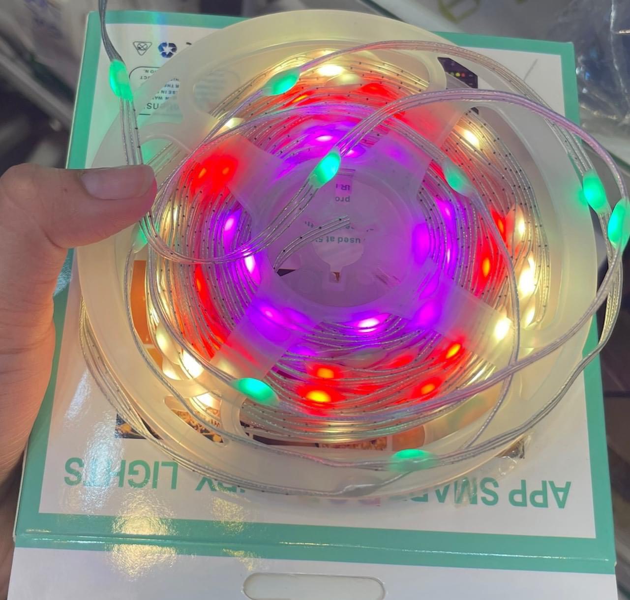 LED dây full màu sài app có remote 1c/10m